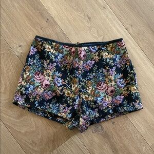 Forever 21 Black Floral Tapestry High Waist Hot Shorts